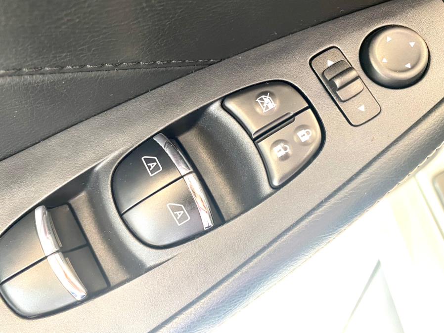 Used Nissan Maxima SV 3.5L 2018 | 26 Motors Long Island. ELMONT, New York Used Nissan Maxima SV 3.5L 2018 | 26 Motors Long Island. ELMONT, New York