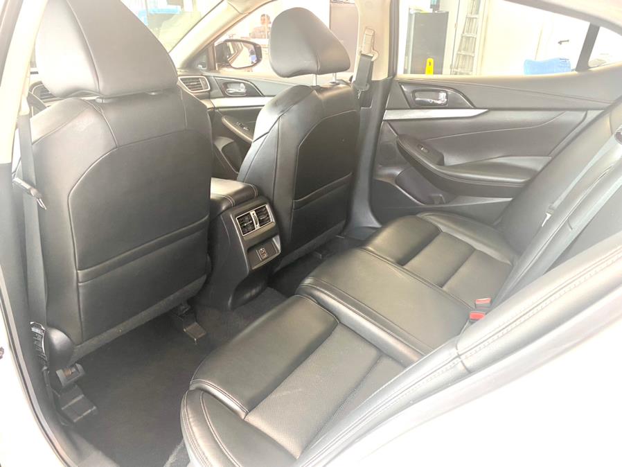 Used Nissan Maxima SV 3.5L 2018 | 26 Motors Long Island. ELMONT, New York Used Nissan Maxima SV 3.5L 2018 | 26 Motors Long Island. ELMONT, New York