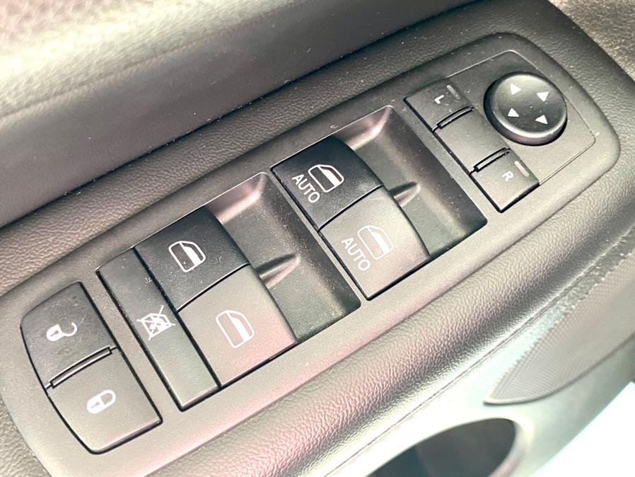 Used Jeep Grand Cherokee Altitude 4x4 *Ltd Avail* 2018 | 26 Motors Corp. Bronx, New York Used Jeep Grand Cherokee Altitude 4x4 *Ltd Avail* 2018 | 26 Motors Corp. Bronx, New York