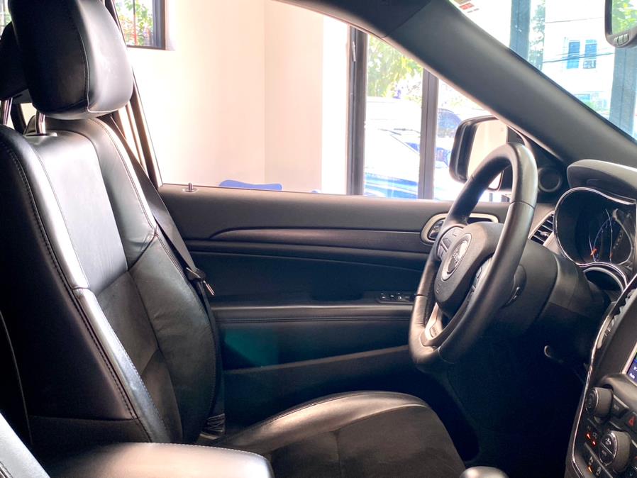 Used Jeep Grand Cherokee Altitude 4x4 *Ltd Avail* 2018 | 26 Motors Corp. Bronx, New York Used Jeep Grand Cherokee Altitude 4x4 *Ltd Avail* 2018 | 26 Motors Corp. Bronx, New York