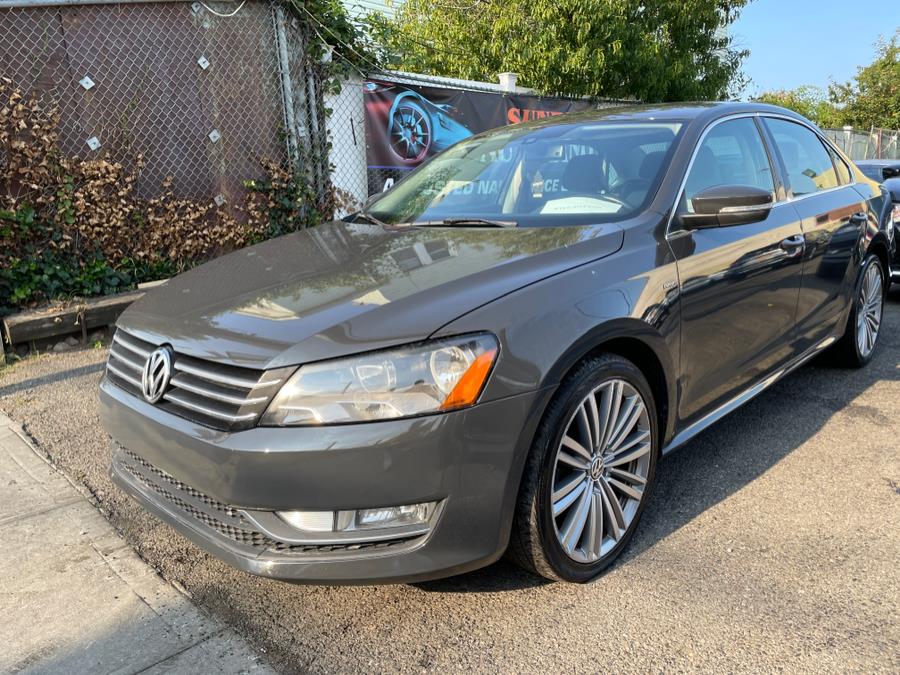 Used Volkswagen Passat 4dr Sdn 1.8T Auto SE PZEV 2014 | Sunrise Autoland. Jamaica, New York Used Volkswagen Passat 4dr Sdn 1.8T Auto SE PZEV 2014 | Sunrise Autoland. Jamaica, New York