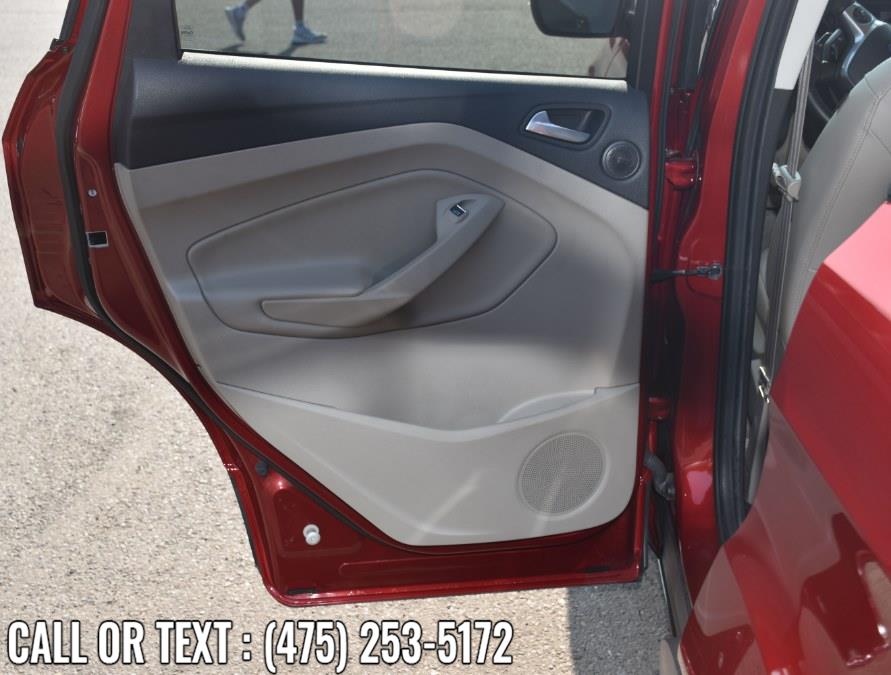 2014 Ford Escape 4WD 4dr Titanium, available for sale in Waterbury, Connecticut | Highline Car Connection. Waterbury, Connecticut 2014 Ford Escape 4WD 4dr Titanium, available for sale in Waterbury, Connecticut | Highline Car Connection. Waterbury, Connecticut