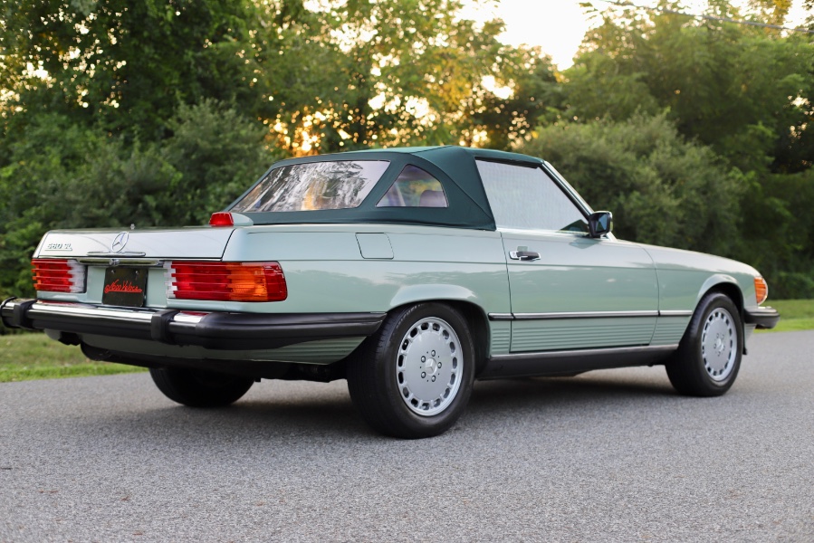 1987 Mercedes-Benz 560 Series 2dr Roadster 560SL, available for sale in North Salem, New York | Meccanic Shop North Inc. North Salem, New York 1987 Mercedes-Benz 560 Series 2dr Roadster 560SL, available for sale in North Salem, New York | Meccanic Shop North Inc. North Salem, New York