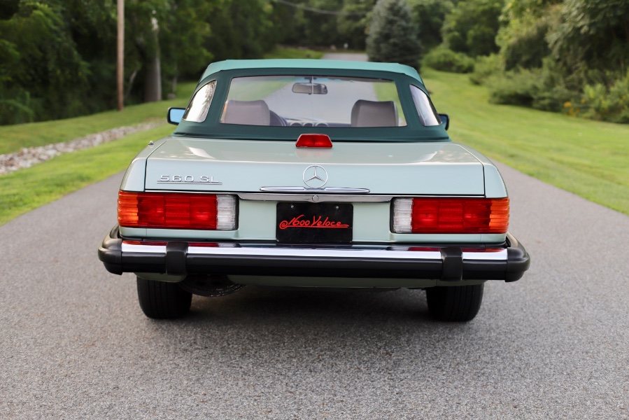 1987 Mercedes-Benz 560 Series 2dr Roadster 560SL, available for sale in North Salem, New York | Meccanic Shop North Inc. North Salem, New York 1987 Mercedes-Benz 560 Series 2dr Roadster 560SL, available for sale in North Salem, New York | Meccanic Shop North Inc. North Salem, New York