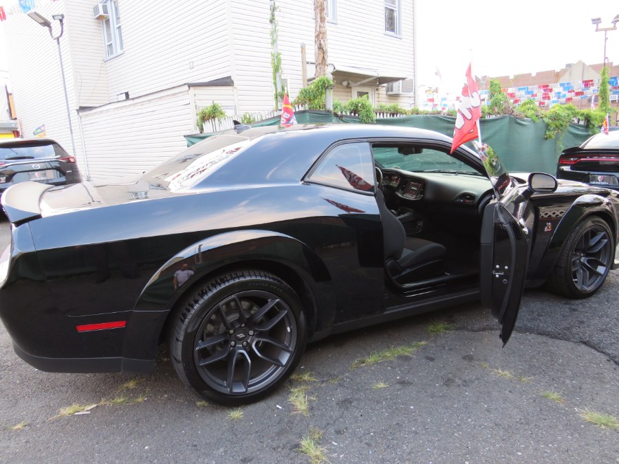 Used Dodge Challenger R/T Scat Pack Wide Body 2020 | Road Masters II INC. Middle Village, New York Used Dodge Challenger R/T Scat Pack Wide Body 2020 | Road Masters II INC. Middle Village, New York