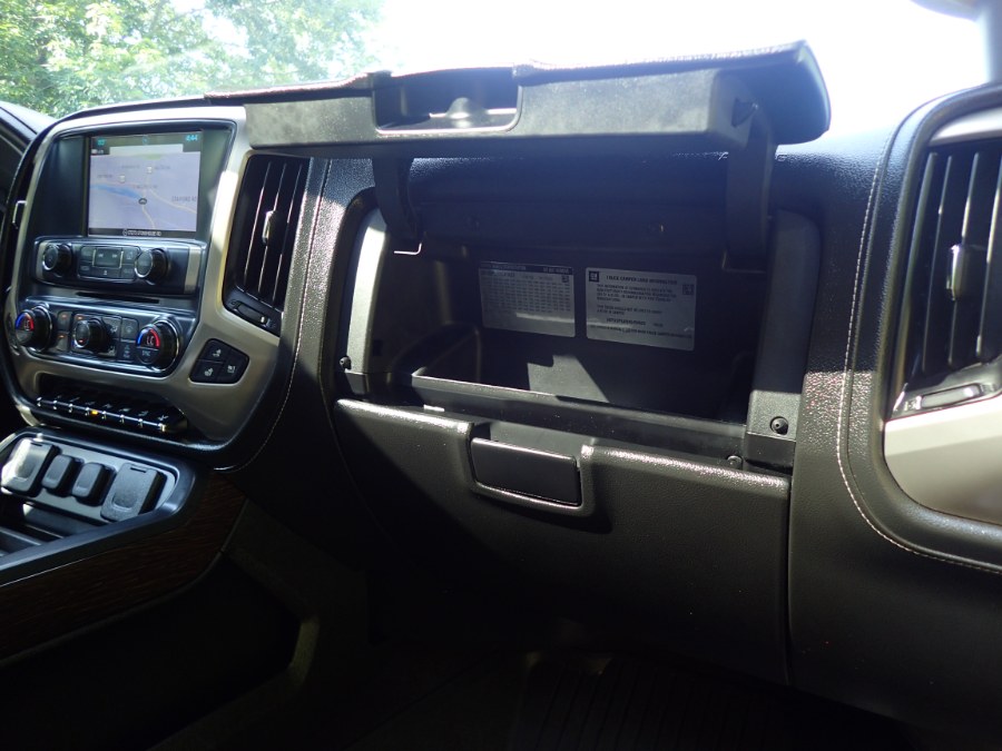 Used GMC Sierra 1500 4WD Crew Cab 143.5" Denali 2017 | Eagleville Motors. Storrs, Connecticut Used GMC Sierra 1500 4WD Crew Cab 143.5" Denali 2017 | Eagleville Motors. Storrs, Connecticut