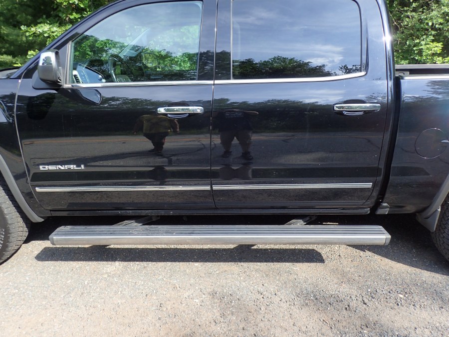 Used GMC Sierra 1500 4WD Crew Cab 143.5" Denali 2017 | Eagleville Motors. Storrs, Connecticut Used GMC Sierra 1500 4WD Crew Cab 143.5" Denali 2017 | Eagleville Motors. Storrs, Connecticut