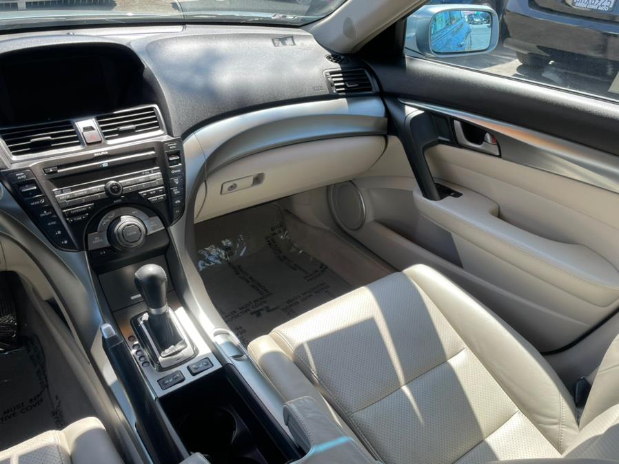 Used Acura TL 4dr Sdn 2WD Tech 2010 | Green Light Auto. Corona, California Used Acura TL 4dr Sdn 2WD Tech 2010 | Green Light Auto. Corona, California