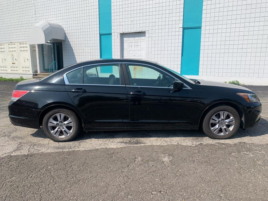 Used Honda Accord Sdn 4dr I4 Auto SE 2012 | Dealertown Auto Wholesalers. Milford, Connecticut Used Honda Accord Sdn 4dr I4 Auto SE 2012 | Dealertown Auto Wholesalers. Milford, Connecticut