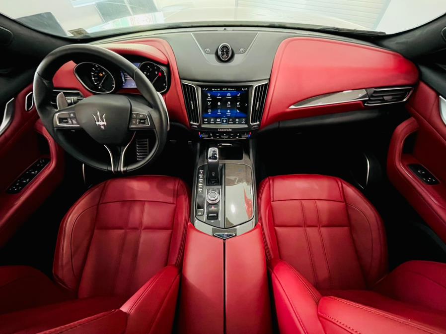 Used Maserati Levante GranSport 3.0L 2019 | Luxury Motor Club. Franklin Square, New York Used Maserati Levante GranSport 3.0L 2019 | Luxury Motor Club. Franklin Square, New York