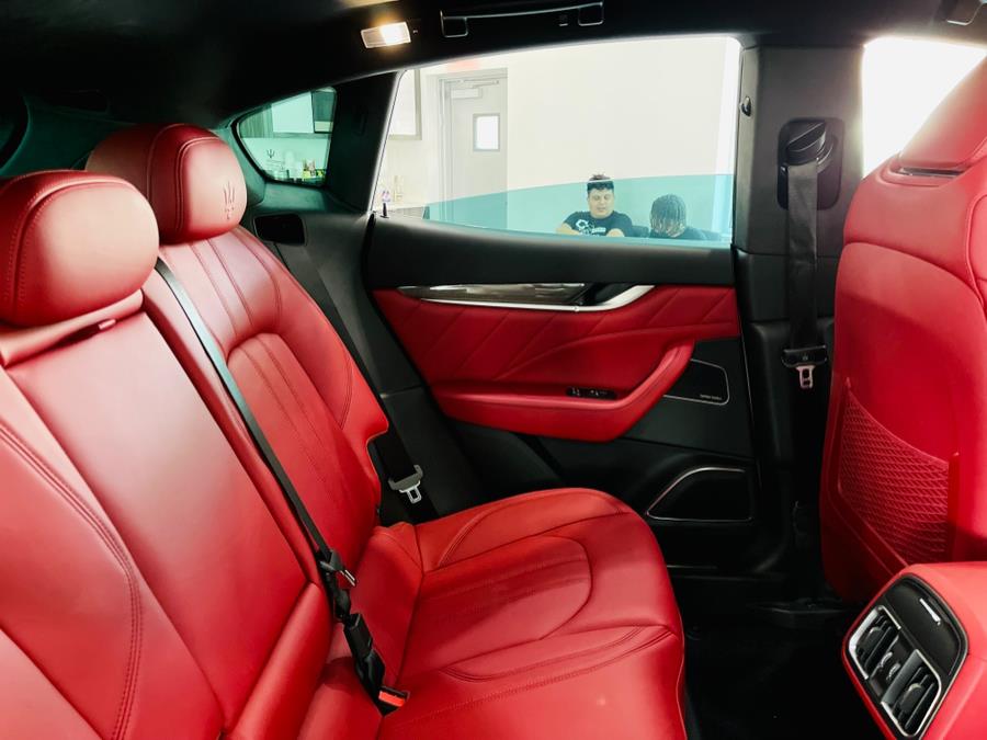 Used Maserati Levante GranSport 3.0L 2019 | Luxury Motor Club. Franklin Square, New York Used Maserati Levante GranSport 3.0L 2019 | Luxury Motor Club. Franklin Square, New York