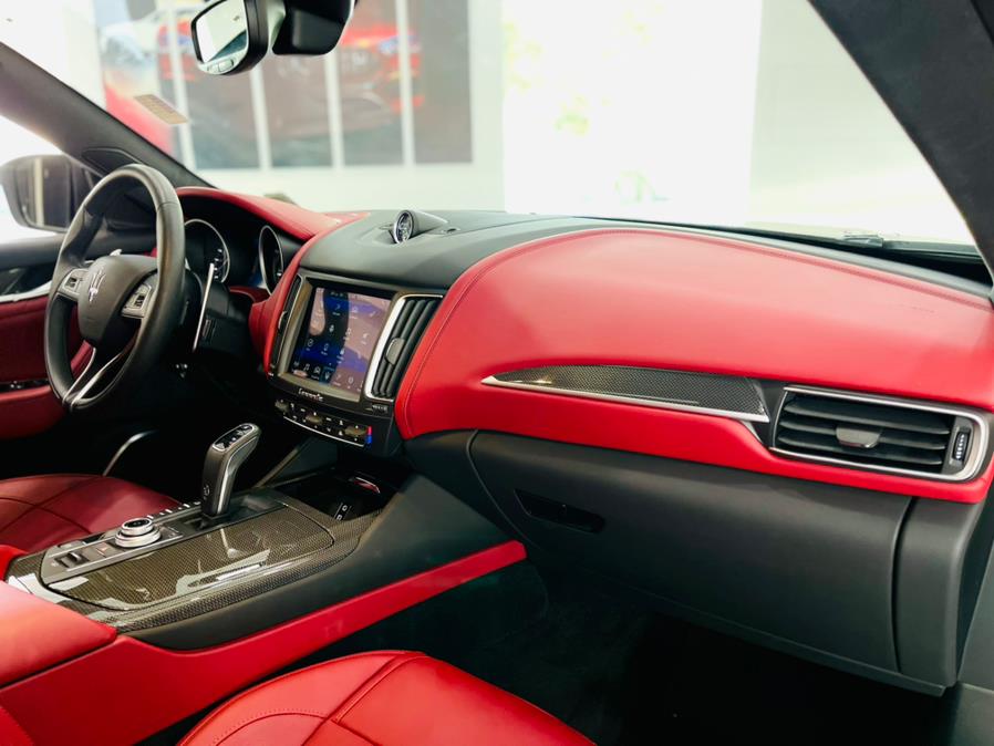 Used Maserati Levante GranSport 3.0L 2019 | Luxury Motor Club. Franklin Square, New York Used Maserati Levante GranSport 3.0L 2019 | Luxury Motor Club. Franklin Square, New York