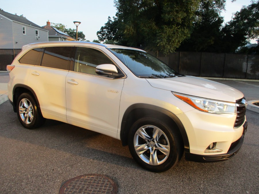 2014 Toyota Highlander Hybrid AWD 4dr Limited (Natl), available for sale in Massapequa, New York | South Shore Auto Brokers & Sales. Massapequa, New York 2014 Toyota Highlander Hybrid AWD 4dr Limited (Natl), available for sale in Massapequa, New York | South Shore Auto Brokers & Sales. Massapequa, New York