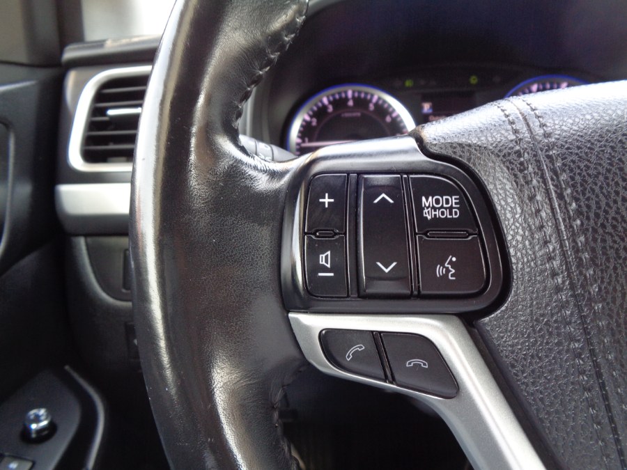 Used Toyota Highlander XLE AWD 2018 | Top Speed Motors LLC. Jamaica, New York Used Toyota Highlander XLE AWD 2018 | Top Speed Motors LLC. Jamaica, New York