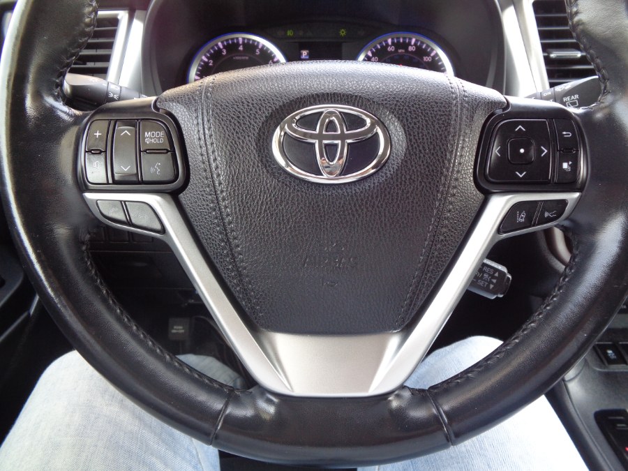 Used Toyota Highlander XLE AWD 2018 | Top Speed Motors LLC. Jamaica, New York Used Toyota Highlander XLE AWD 2018 | Top Speed Motors LLC. Jamaica, New York