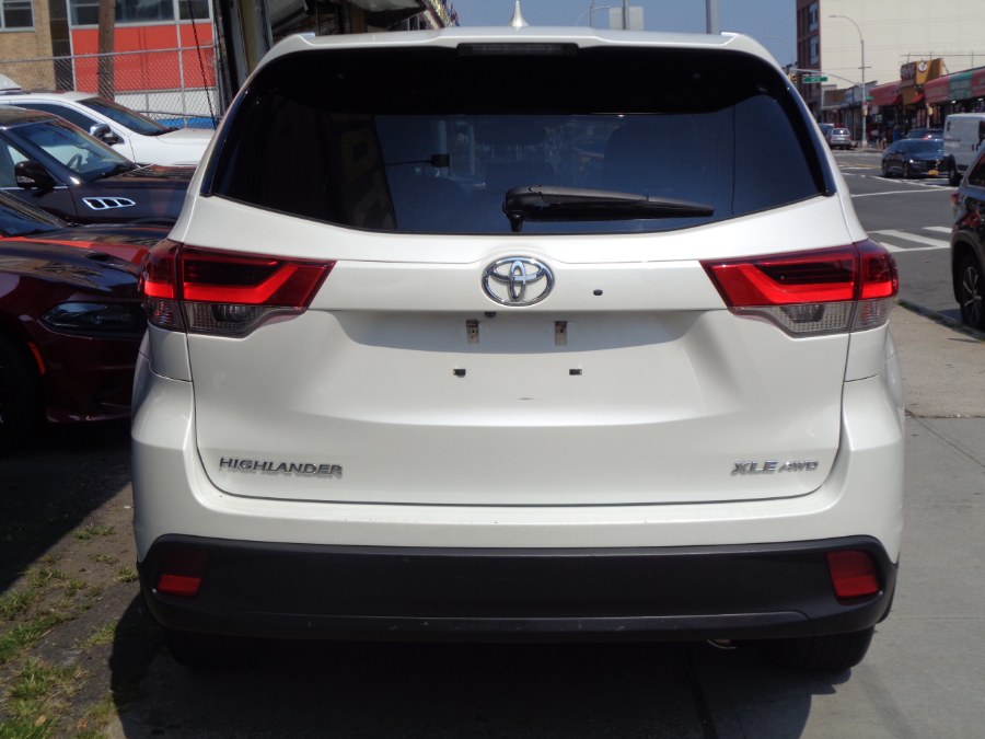 Used Toyota Highlander XLE AWD 2018 | Top Speed Motors LLC. Jamaica, New York Used Toyota Highlander XLE AWD 2018 | Top Speed Motors LLC. Jamaica, New York