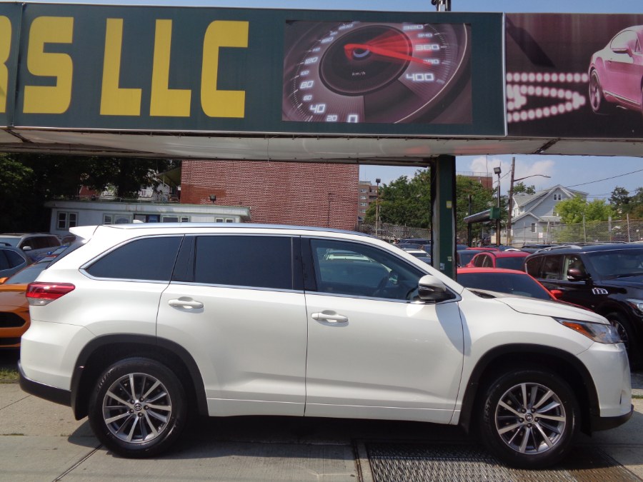 Used Toyota Highlander XLE AWD 2018 | Top Speed Motors LLC. Jamaica, New York Used Toyota Highlander XLE AWD 2018 | Top Speed Motors LLC. Jamaica, New York