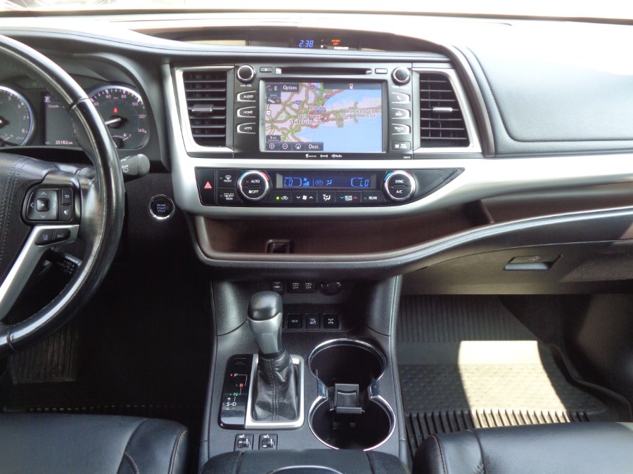 Used Toyota Highlander XLE AWD 2018 | Top Speed Motors LLC. Jamaica, New York Used Toyota Highlander XLE AWD 2018 | Top Speed Motors LLC. Jamaica, New York