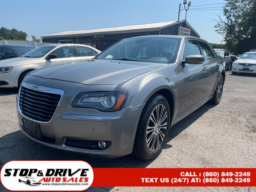 Used Chrysler 300 4dr Sdn V6 300S AWD 2012 | Stop & Drive Auto Sales. East Windsor, Connecticut