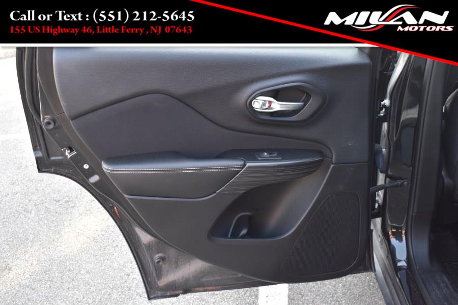 Used Jeep Cherokee 4WD 4dr Latitude 2015 | Milan Motors. Little Ferry , New Jersey Used Jeep Cherokee 4WD 4dr Latitude 2015 | Milan Motors. Little Ferry , New Jersey