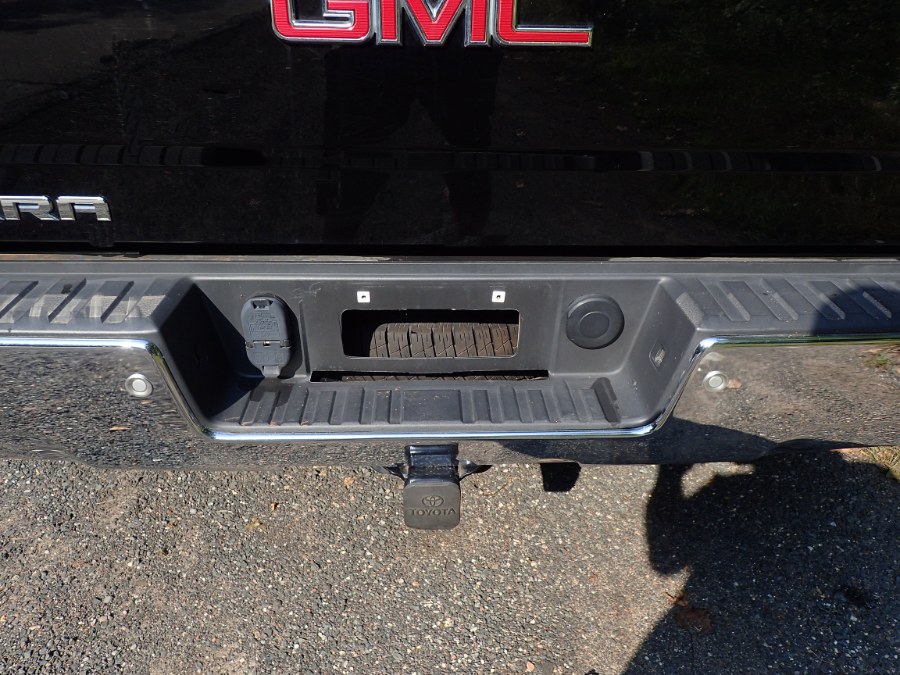 Used GMC Sierra 1500 4WD Double Cab 143.5" SLE 2016 | Eagleville Motors. Storrs, Connecticut Used GMC Sierra 1500 4WD Double Cab 143.5" SLE 2016 | Eagleville Motors. Storrs, Connecticut