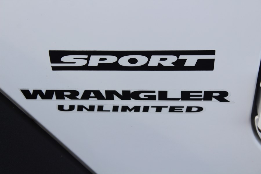 2016 Jeep Wrangler Unlimited 4WD 4dr Willys Wheeler, available for sale in Deer Park, New York | Car Tec Enterprise Leasing & Sales LLC. Deer Park, New York 2016 Jeep Wrangler Unlimited 4WD 4dr Willys Wheeler, available for sale in Deer Park, New York | Car Tec Enterprise Leasing & Sales LLC. Deer Park, New York