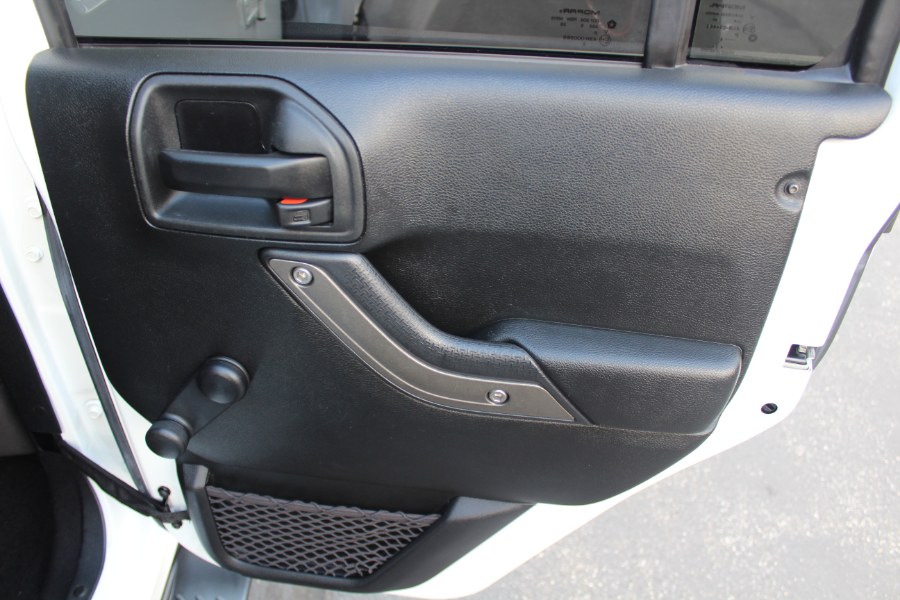 2016 Jeep Wrangler Unlimited 4WD 4dr Willys Wheeler, available for sale in Deer Park, New York | Car Tec Enterprise Leasing & Sales LLC. Deer Park, New York 2016 Jeep Wrangler Unlimited 4WD 4dr Willys Wheeler, available for sale in Deer Park, New York | Car Tec Enterprise Leasing & Sales LLC. Deer Park, New York