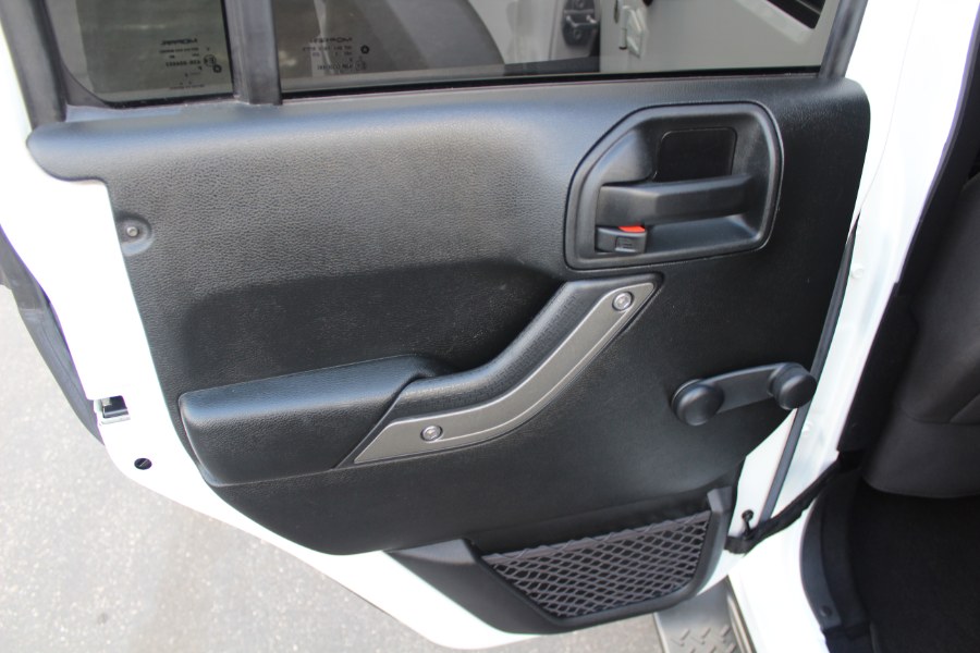 2016 Jeep Wrangler Unlimited 4WD 4dr Willys Wheeler, available for sale in Deer Park, New York | Car Tec Enterprise Leasing & Sales LLC. Deer Park, New York 2016 Jeep Wrangler Unlimited 4WD 4dr Willys Wheeler, available for sale in Deer Park, New York | Car Tec Enterprise Leasing & Sales LLC. Deer Park, New York
