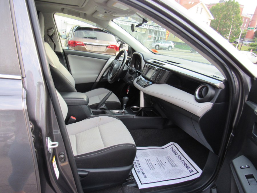 Used Toyota RAV4 XLE 2016 | Hilario's Auto Sales Inc.. Worcester, Massachusetts Used Toyota RAV4 XLE 2016 | Hilario's Auto Sales Inc.. Worcester, Massachusetts