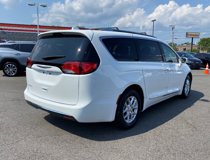Used Chrysler Pacifica Touring L FWD 2020 | Inman Motors Sales. Medford, Massachusetts Used Chrysler Pacifica Touring L FWD 2020 | Inman Motors Sales. Medford, Massachusetts