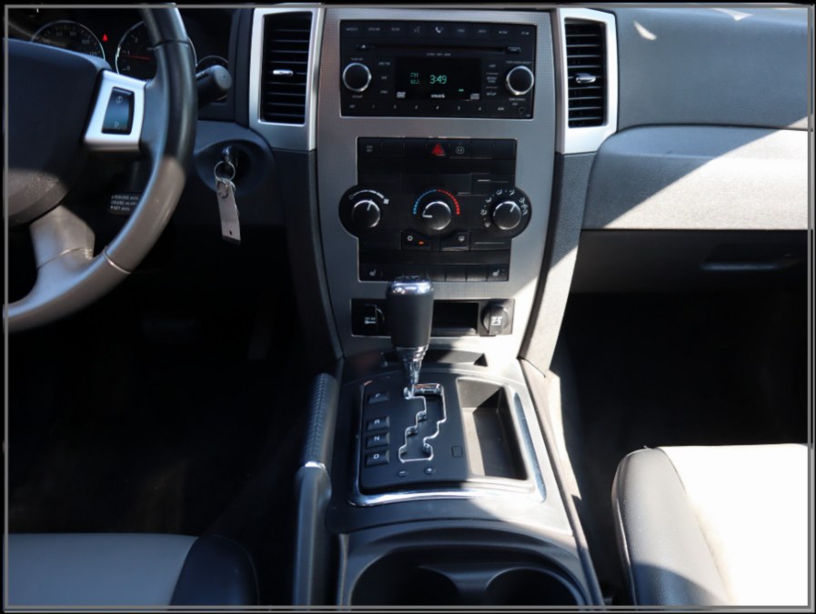 2009 Jeep Grand Cherokee 4WD 4dr Laredo, available for sale in Huntington Station, New York | My Auto Inc.. Huntington Station, New York 2009 Jeep Grand Cherokee 4WD 4dr Laredo, available for sale in Huntington Station, New York | My Auto Inc.. Huntington Station, New York
