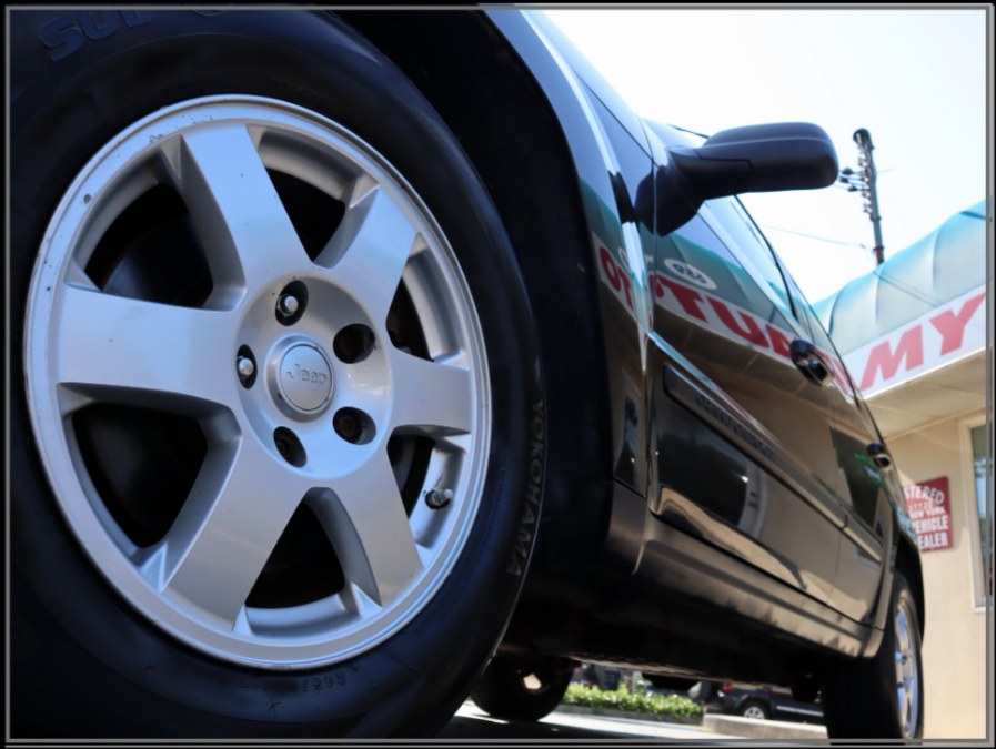 2009 Jeep Grand Cherokee 4WD 4dr Laredo, available for sale in Huntington Station, New York | My Auto Inc.. Huntington Station, New York 2009 Jeep Grand Cherokee 4WD 4dr Laredo, available for sale in Huntington Station, New York | My Auto Inc.. Huntington Station, New York
