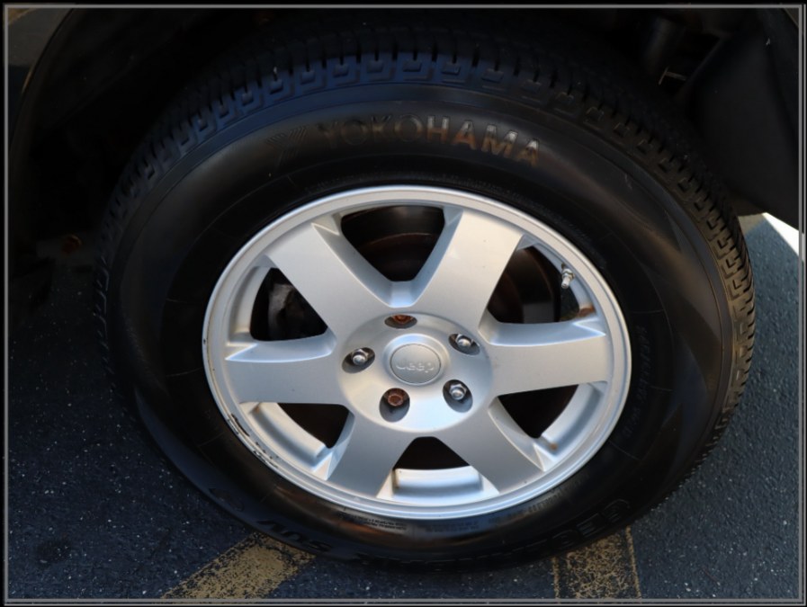 2009 Jeep Grand Cherokee 4WD 4dr Laredo, available for sale in Huntington Station, New York | My Auto Inc.. Huntington Station, New York 2009 Jeep Grand Cherokee 4WD 4dr Laredo, available for sale in Huntington Station, New York | My Auto Inc.. Huntington Station, New York