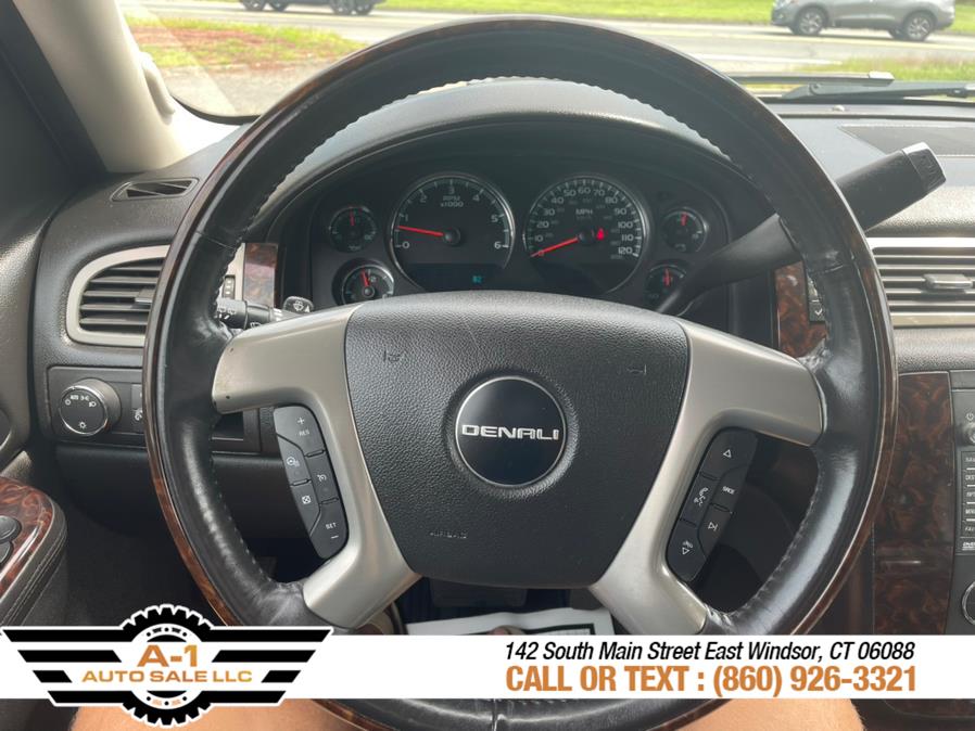 2012 GMC Yukon XL AWD 4dr 1500 Denali, available for sale in East Windsor, Connecticut | A1 Auto Sale LLC. East Windsor, Connecticut 2012 GMC Yukon XL AWD 4dr 1500 Denali, available for sale in East Windsor, Connecticut | A1 Auto Sale LLC. East Windsor, Connecticut