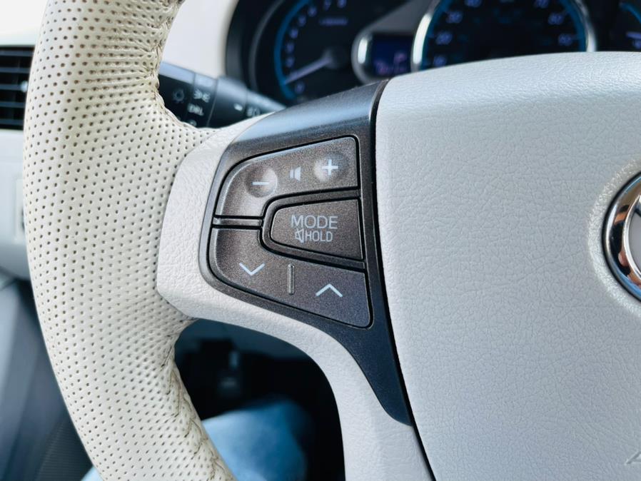Used Toyota Sienna 5dr 7-Pass Van V6 XLE AWD 2011 | Supreme Automotive. New Britain, Connecticut Used Toyota Sienna 5dr 7-Pass Van V6 XLE AWD 2011 | Supreme Automotive. New Britain, Connecticut