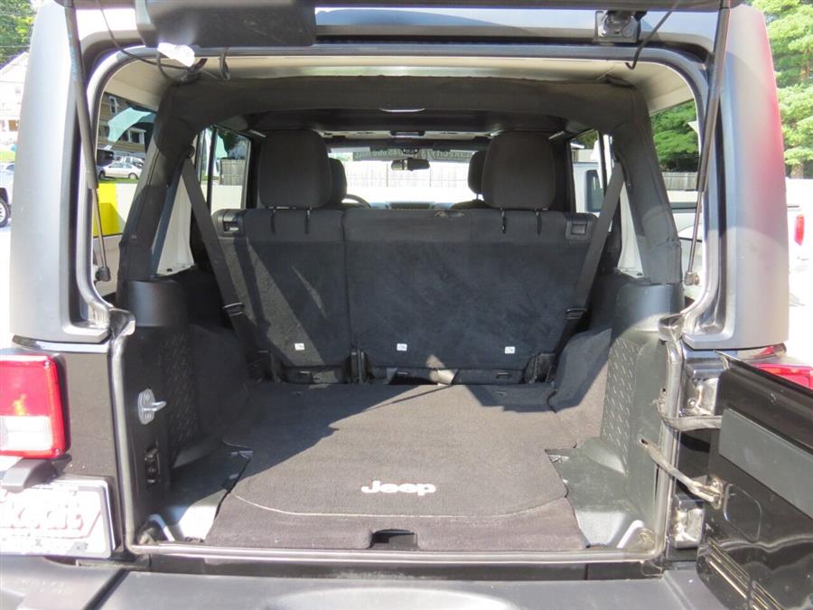 Used Jeep Wrangler Unlimited Sport 4x4 4dr SUV 2017 | Lake City Exports Inc. Auburn, Maine Used Jeep Wrangler Unlimited Sport 4x4 4dr SUV 2017 | Lake City Exports Inc. Auburn, Maine