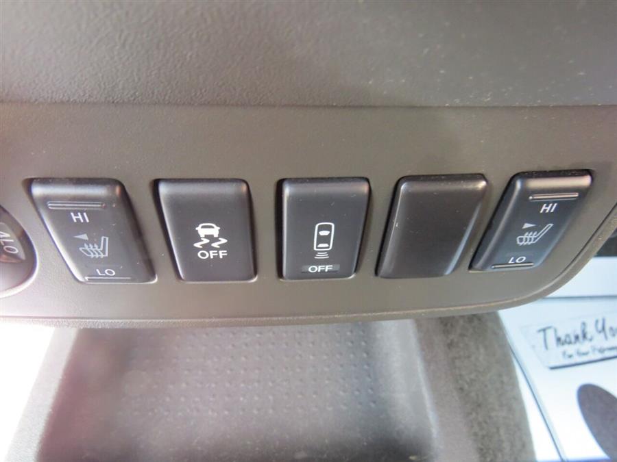 Used Nissan Frontier SV V6 4x4 4dr King Cab 6.1 ft. SB Pickup 5A 2016 | Lake City Exports Inc. Auburn, Maine Used Nissan Frontier SV V6 4x4 4dr King Cab 6.1 ft. SB Pickup 5A 2016 | Lake City Exports Inc. Auburn, Maine