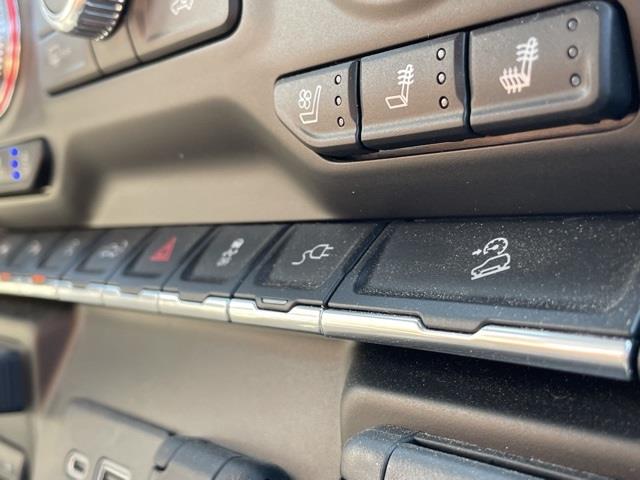 Used GMC Sierra 1500 SLT 2020 | Blasius Federal Road. Brookfield, Connecticut Used GMC Sierra 1500 SLT 2020 | Blasius Federal Road. Brookfield, Connecticut