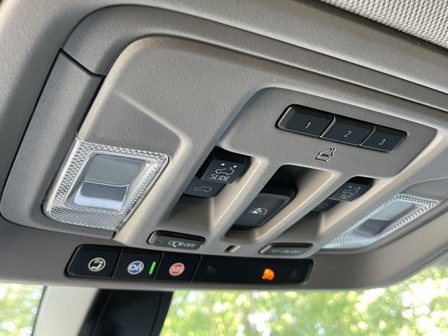 Used Chevrolet Silverado 1500 LT Trail Boss 2019 | Blasius Federal Road. Brookfield, Connecticut Used Chevrolet Silverado 1500 LT Trail Boss 2019 | Blasius Federal Road. Brookfield, Connecticut