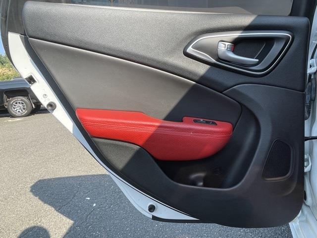 Used Chrysler 200 C 2016 | Blasius Federal Road. Brookfield, Connecticut Used Chrysler 200 C 2016 | Blasius Federal Road. Brookfield, Connecticut