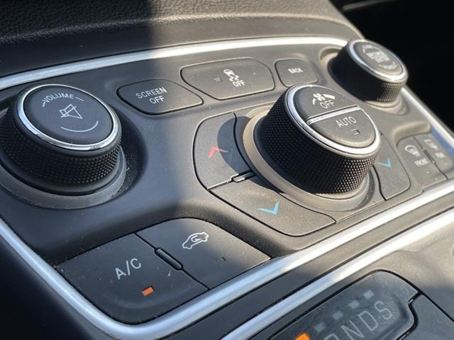 Used Chrysler 200 C 2016 | Blasius Federal Road. Brookfield, Connecticut Used Chrysler 200 C 2016 | Blasius Federal Road. Brookfield, Connecticut