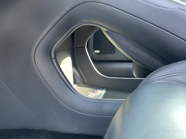 Used Chrysler 200 C 2016 | Blasius Federal Road. Brookfield, Connecticut Used Chrysler 200 C 2016 | Blasius Federal Road. Brookfield, Connecticut