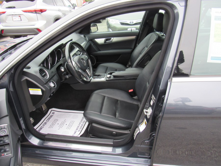 Used Mercedes-Benz C300 Sport 2014 | Hilario's Auto Sales Inc.. Worcester, Massachusetts Used Mercedes-Benz C300 Sport 2014 | Hilario's Auto Sales Inc.. Worcester, Massachusetts