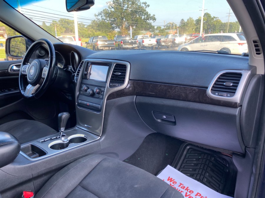 Used Jeep Grand Cherokee 4WD 4dr Laredo 2012 | Marsh Auto Sales LLC. Ortonville, Michigan Used Jeep Grand Cherokee 4WD 4dr Laredo 2012 | Marsh Auto Sales LLC. Ortonville, Michigan