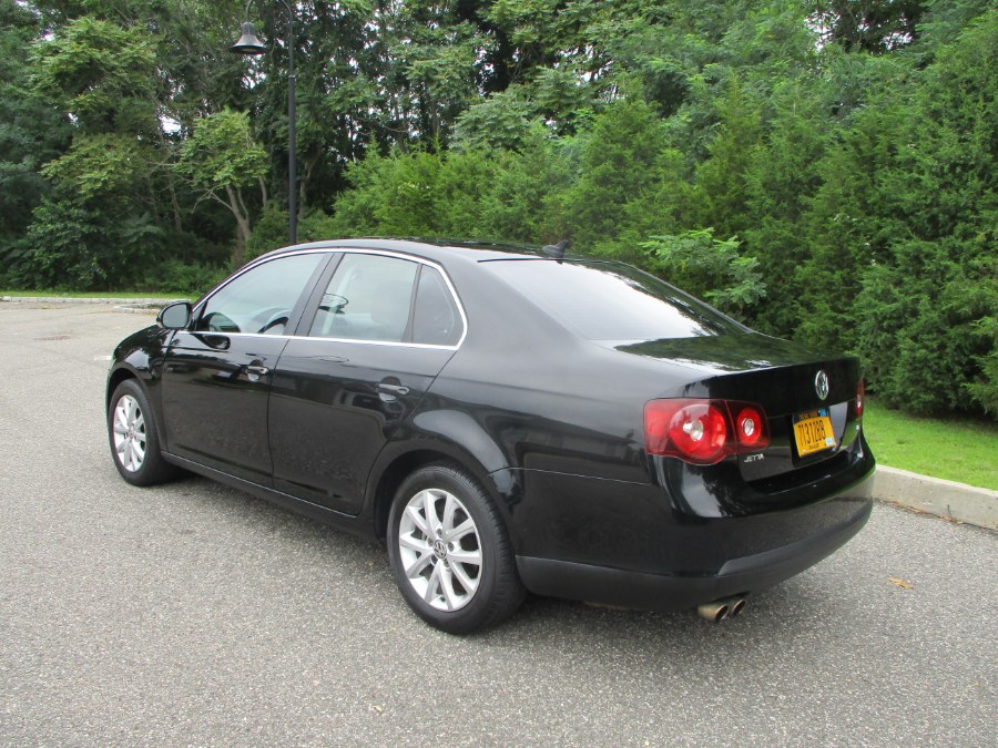 2010 Volkswagen Jetta Sedan 4dr Auto Limited PZEV, available for sale in Massapequa, New York | South Shore Auto Brokers & Sales. Massapequa, New York 2010 Volkswagen Jetta Sedan 4dr Auto Limited PZEV, available for sale in Massapequa, New York | South Shore Auto Brokers & Sales. Massapequa, New York