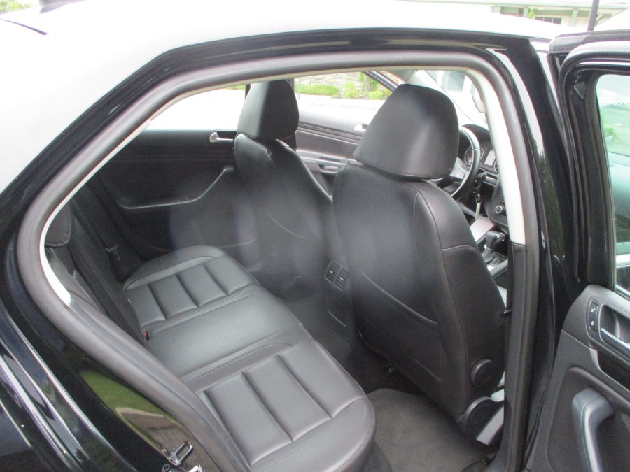 2010 Volkswagen Jetta Sedan 4dr Auto Limited PZEV, available for sale in Massapequa, New York | South Shore Auto Brokers & Sales. Massapequa, New York 2010 Volkswagen Jetta Sedan 4dr Auto Limited PZEV, available for sale in Massapequa, New York | South Shore Auto Brokers & Sales. Massapequa, New York