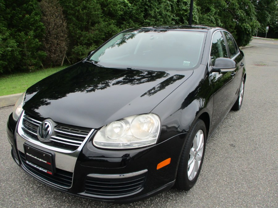 2010 Volkswagen Jetta Sedan 4dr Auto Limited PZEV, available for sale in Massapequa, New York | South Shore Auto Brokers & Sales. Massapequa, New York 2010 Volkswagen Jetta Sedan 4dr Auto Limited PZEV, available for sale in Massapequa, New York | South Shore Auto Brokers & Sales. Massapequa, New York