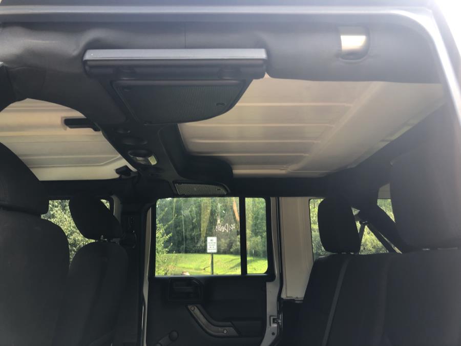 2016 Jeep Wrangler Unlimited 4WD 4dr Sport, available for sale in Beavercreek, Ohio | Wholesale Direct Motors. Beavercreek, Ohio 2016 Jeep Wrangler Unlimited 4WD 4dr Sport, available for sale in Beavercreek, Ohio | Wholesale Direct Motors. Beavercreek, Ohio