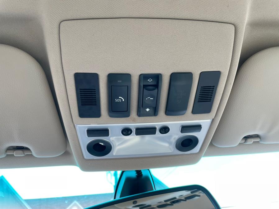 2009 BMW 5 Series 4dr Sdn 528i xDrive AWD, available for sale in Manchester, Connecticut | Carsonmain LLC. Manchester, Connecticut 2009 BMW 5 Series 4dr Sdn 528i xDrive AWD, available for sale in Manchester, Connecticut | Carsonmain LLC. Manchester, Connecticut