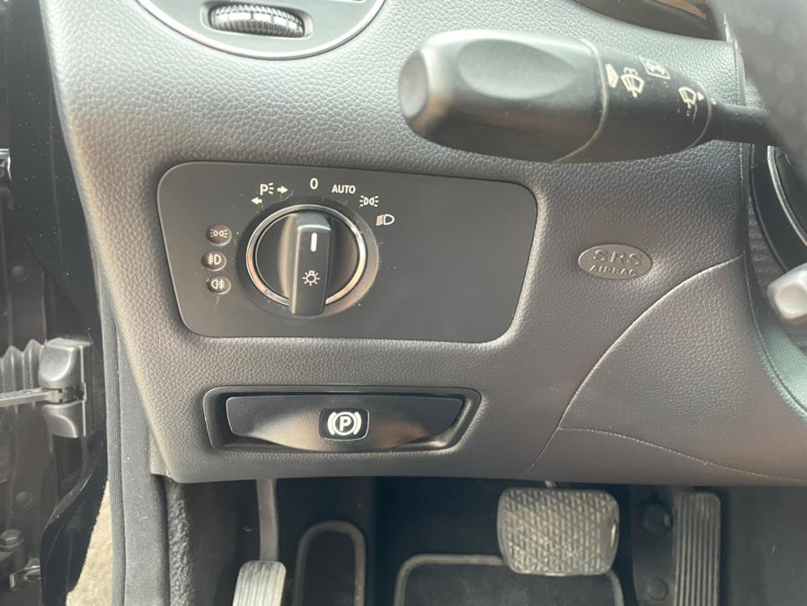 2009 Mercedes-Benz CLS-Class 4dr Sdn 5.5L, available for sale in Manchester, Connecticut | Carsonmain LLC. Manchester, Connecticut 2009 Mercedes-Benz CLS-Class 4dr Sdn 5.5L, available for sale in Manchester, Connecticut | Carsonmain LLC. Manchester, Connecticut
